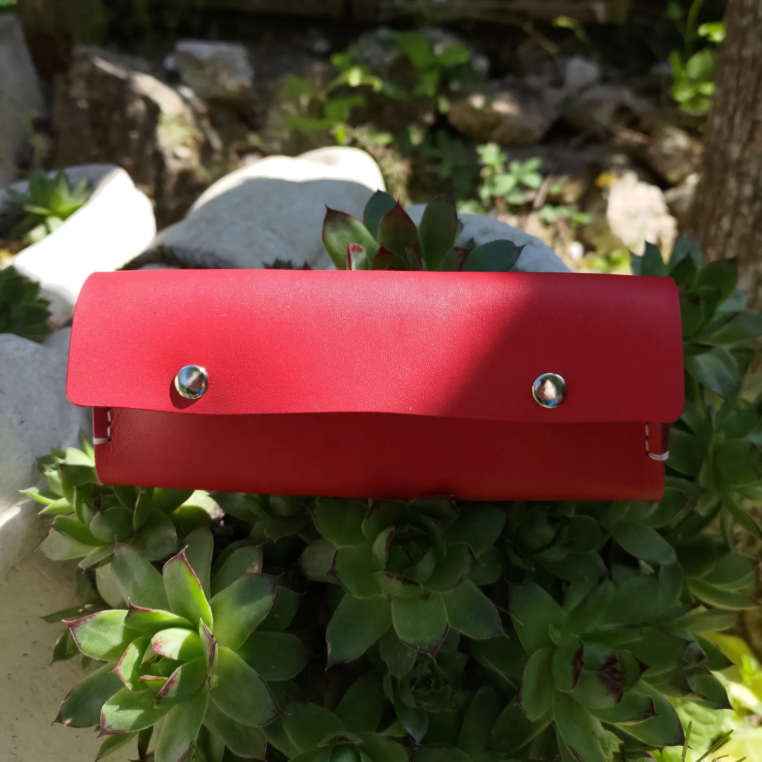 CagnaCuir Atelier L'Ovale étui lunettes cuir noir