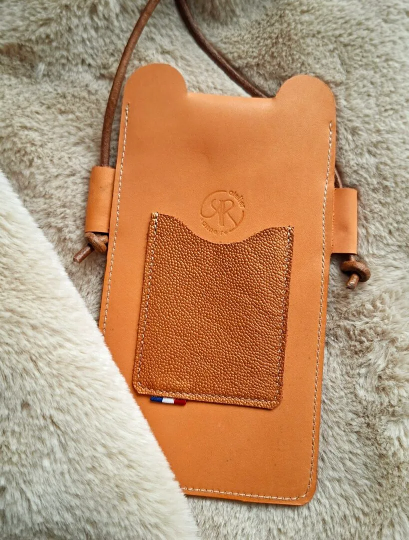 Atelier Anne R Frère des Pins pochette portable cuir orange