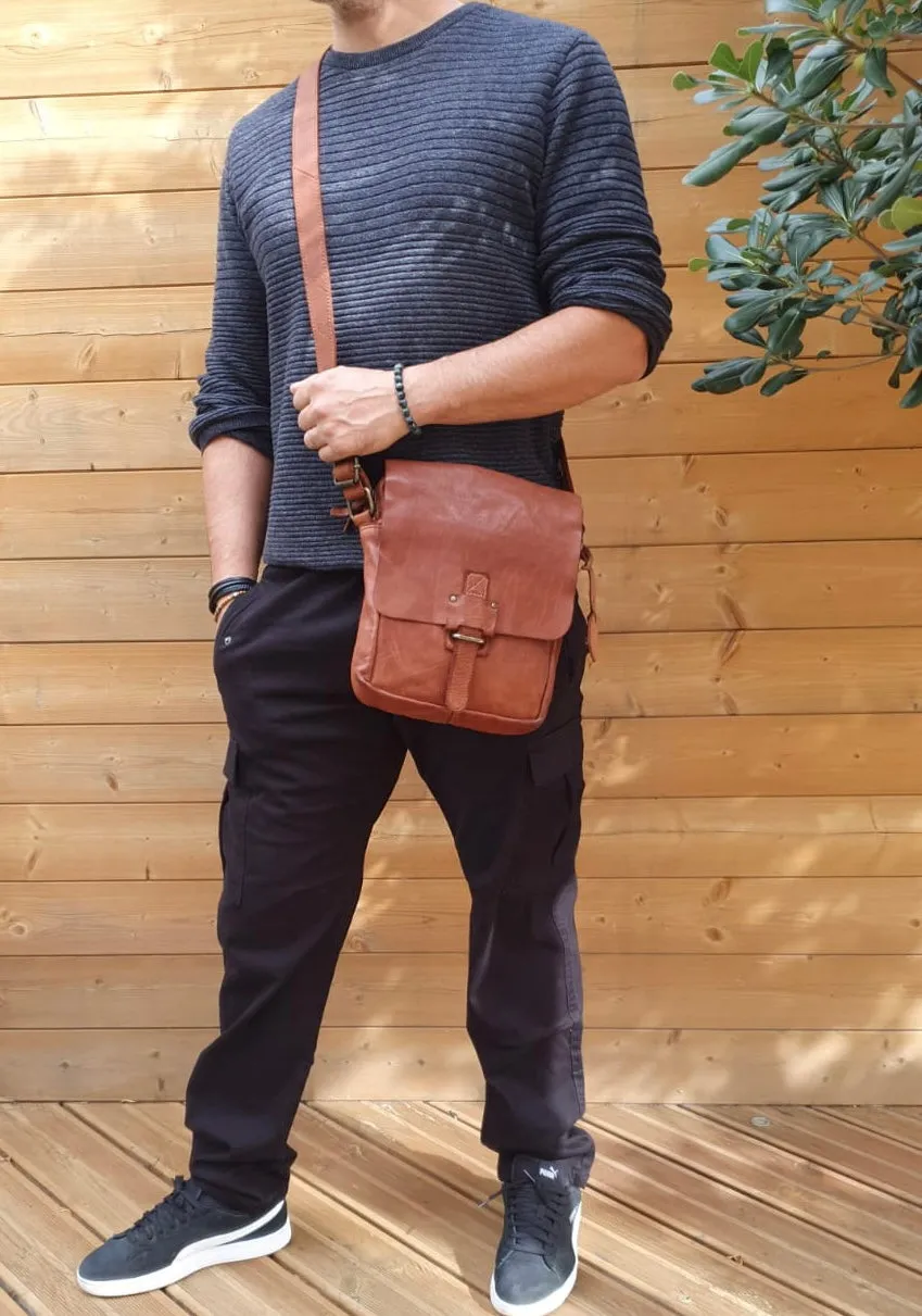 Hexagone Cuir Vegas pochette bandoulière cuir noir homme