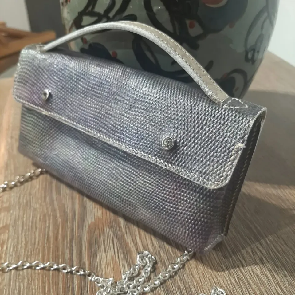 Atelier Anne R Amore pochette cuir métallisé chaîne soirée
