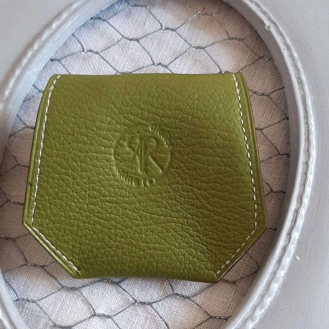Atelier Anne R Faustine porte-monnaie cuir vert amande