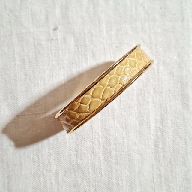 Atelier Anne R bracelet manchette cuir alligator crème 1 cm