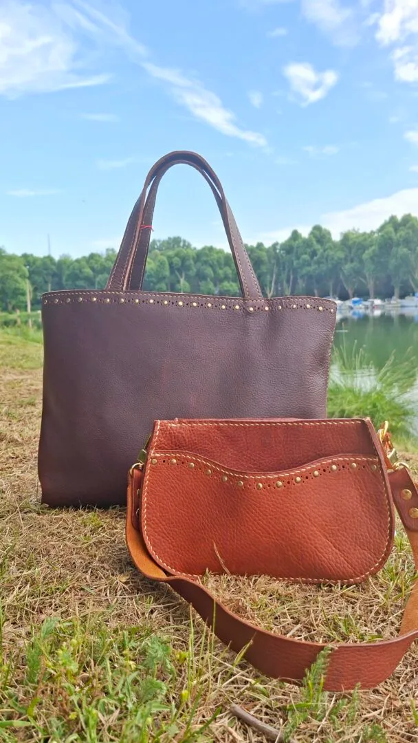 Atelier Anne R cabas cuir pull-up marron foncé grainé