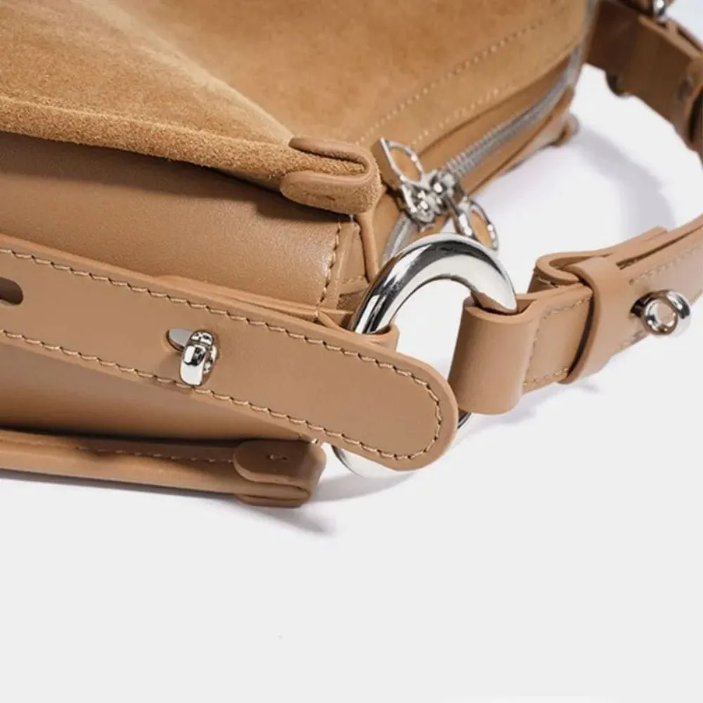 Maison Sacoches Solange sac demi-lune daim