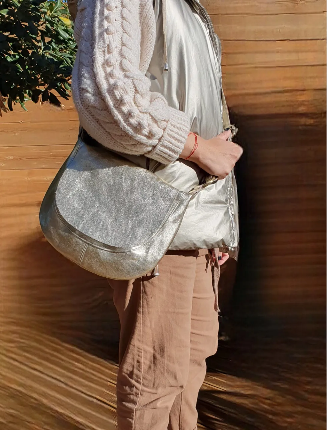 Hexagone Cuir Besace Grainée sac bandoulière marine