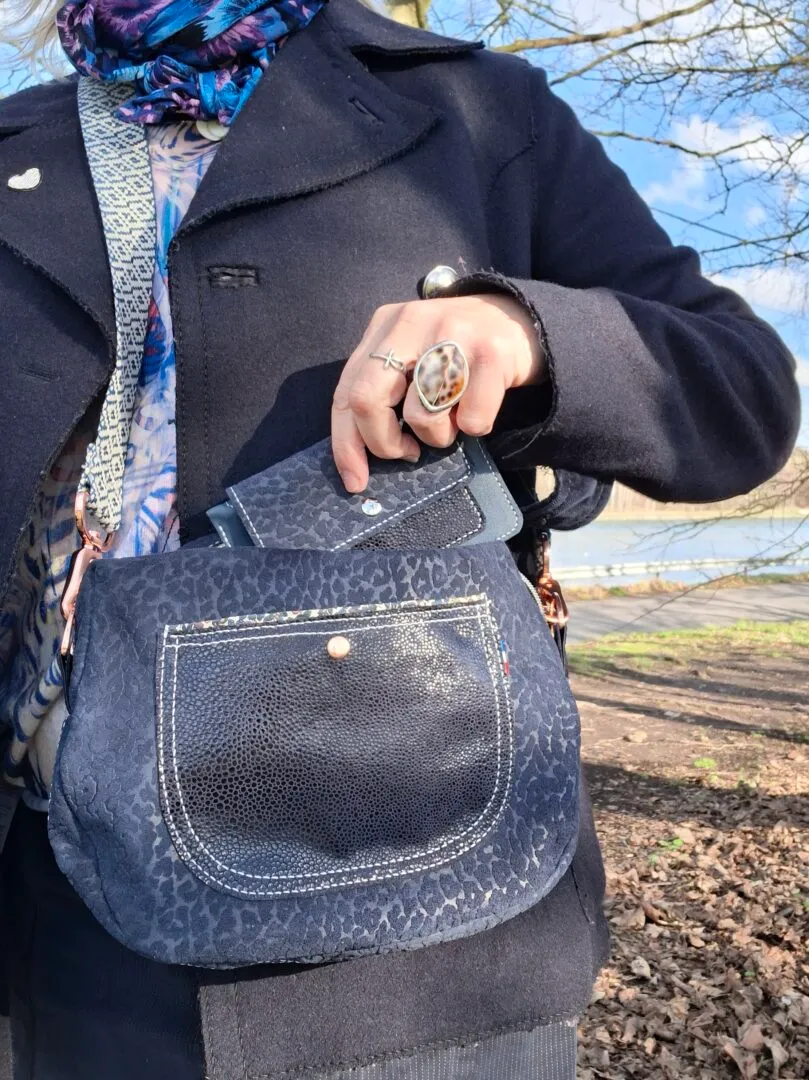 Atelier Anne R fourre-tout sac cuir bleu marine panthère