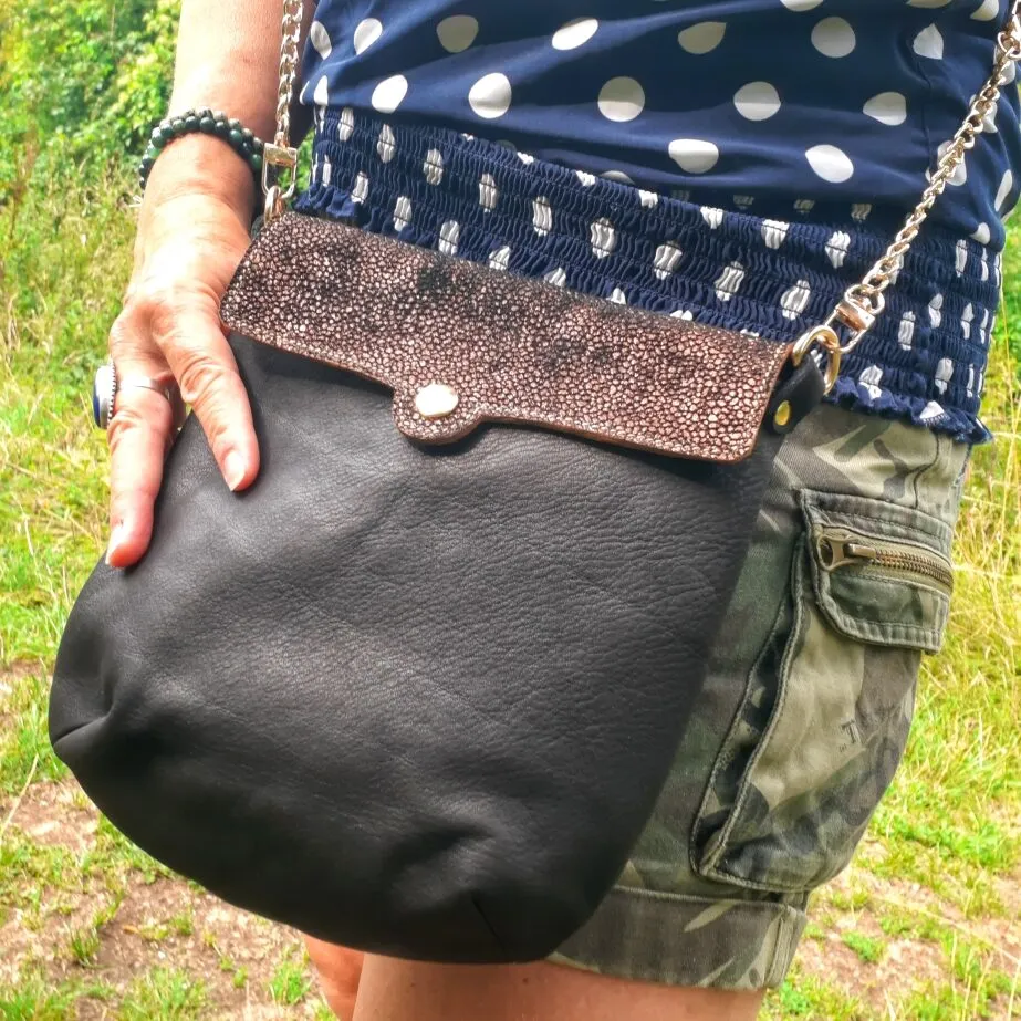 Atelier Anne R Myrlande sac bandoulière cuir noir cousu main