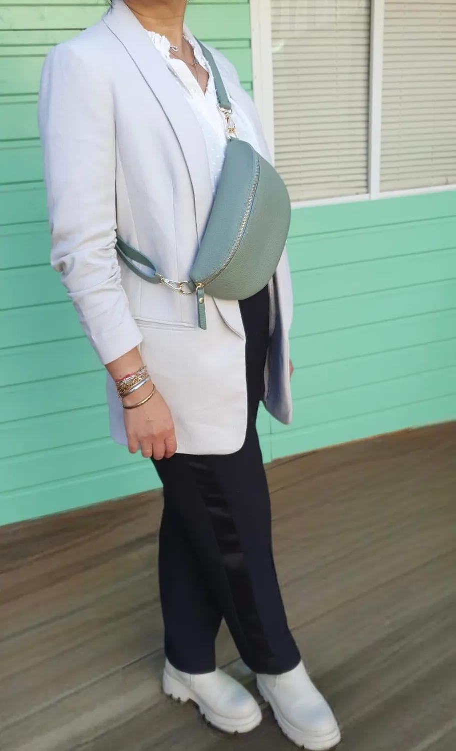 Hexagone Cuir Banane Medium sac banane cuir menthe grainé