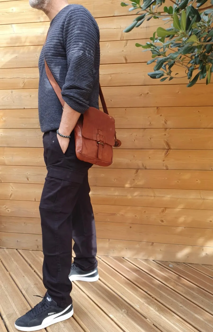 Hexagone Cuir Vegas pochette bandoulière cuir noir homme