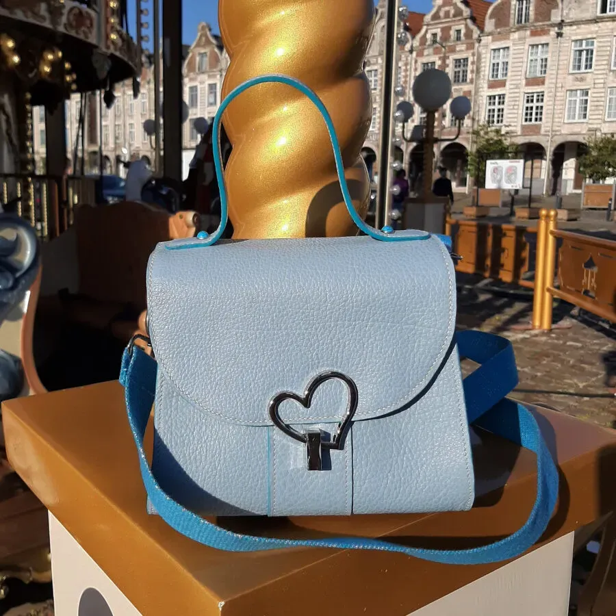 Atelier Anne R Cœur Céleste sac cuir bleu ciel