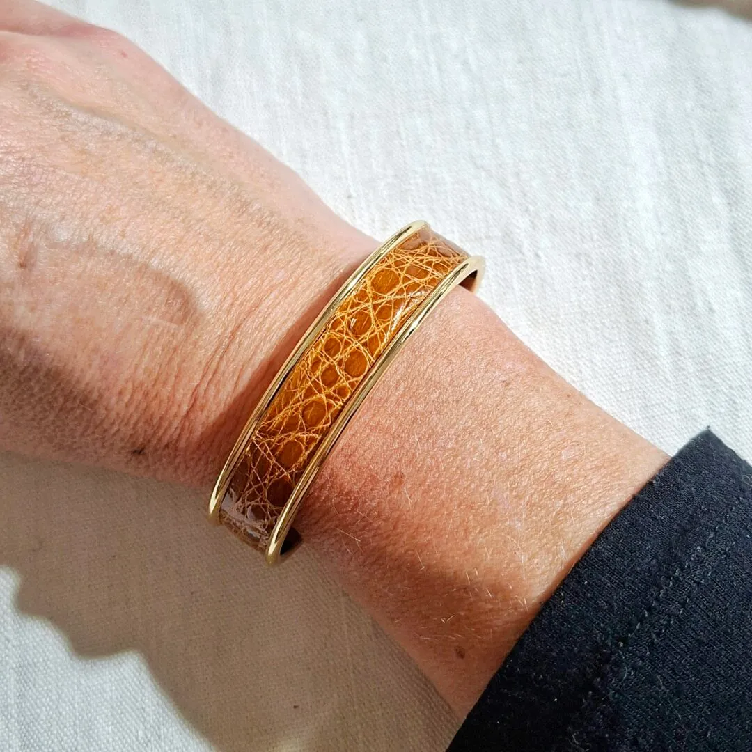 Atelier Anne R manchette bracelet cuir alligator doré 1 cm