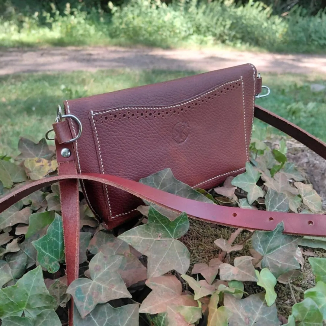 Atelier Anne R petit sac bandoulière cuir marron pull-up