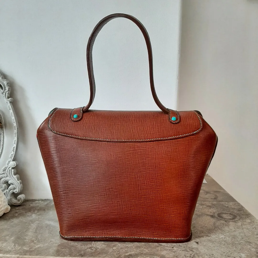 Atelier Anne R Fitzgerald sac cuir saffiano porté main