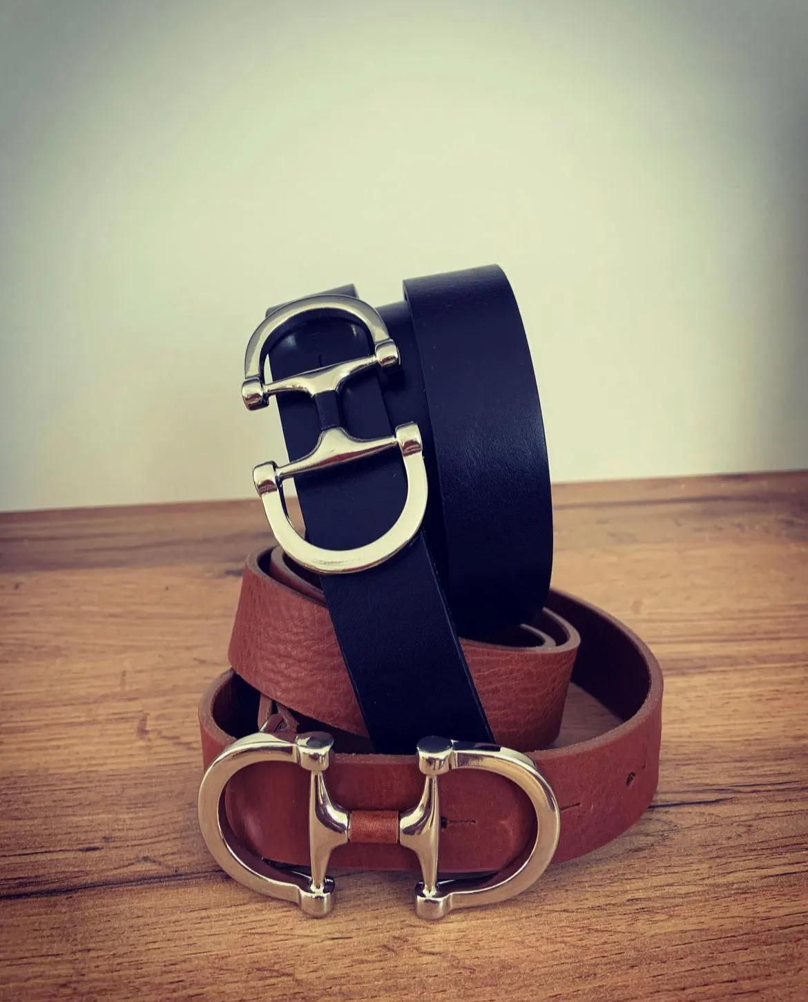 Hexagone Cuir Mors ceinture cuir Noir 90 cm
