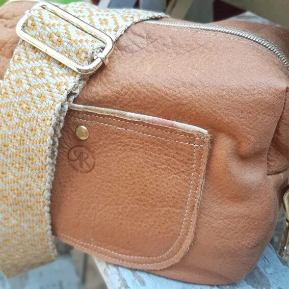 Atelier Anne R sac bandoulière cuir caramel pleine fleur