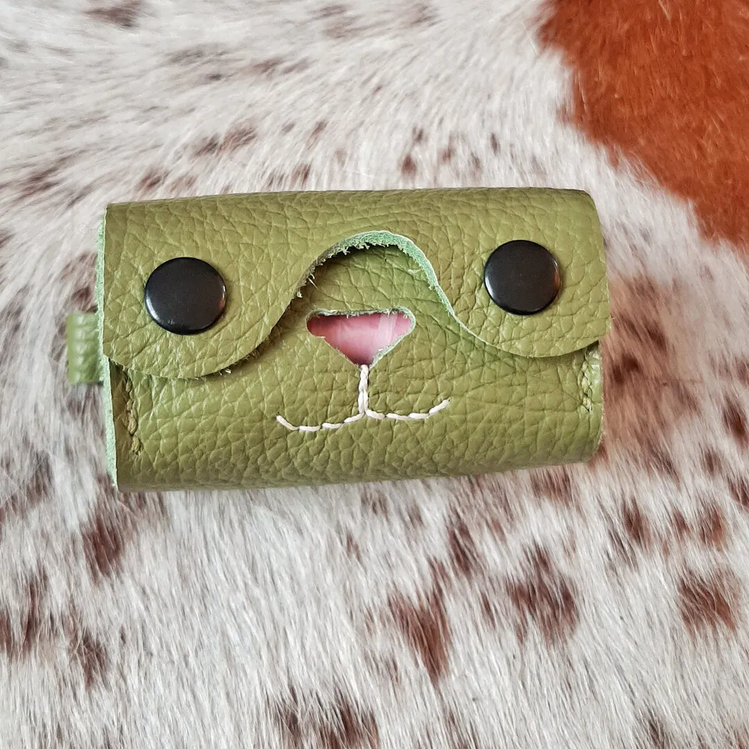 Atelier Anne R pochette Wouf sacs chien
