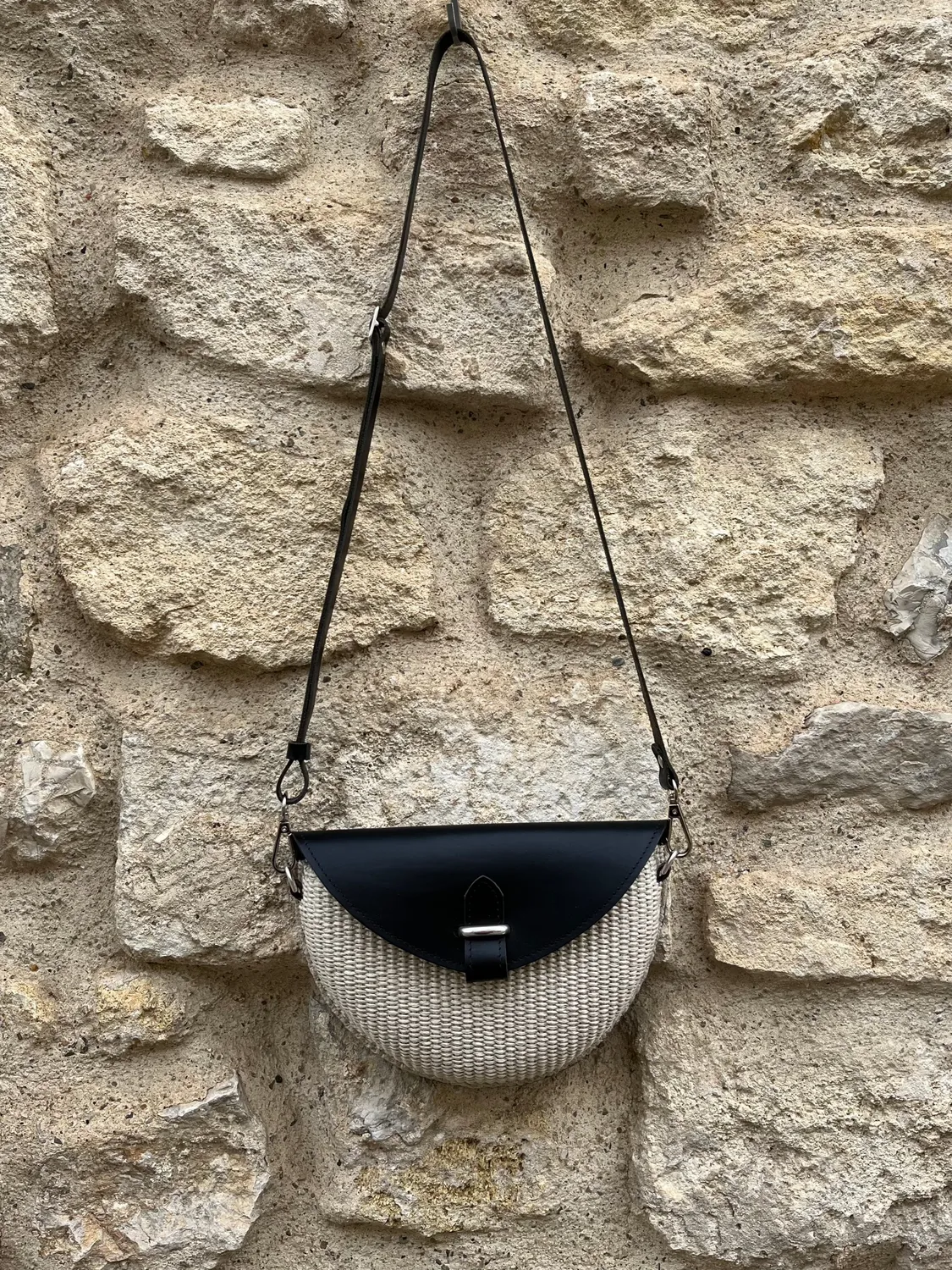Hexagone Cuir Soleil sac cuir raphia noir kaki 24 cm