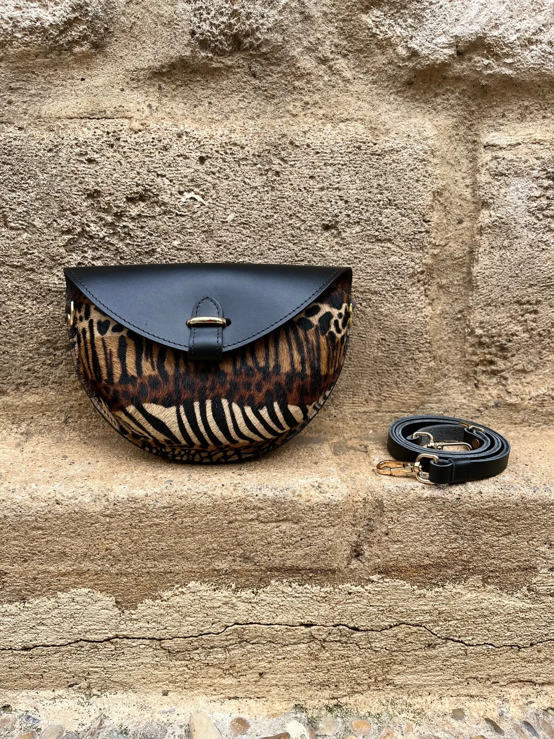 Hexagone Cuir Soleil Animal's sac bandoulière noir camel