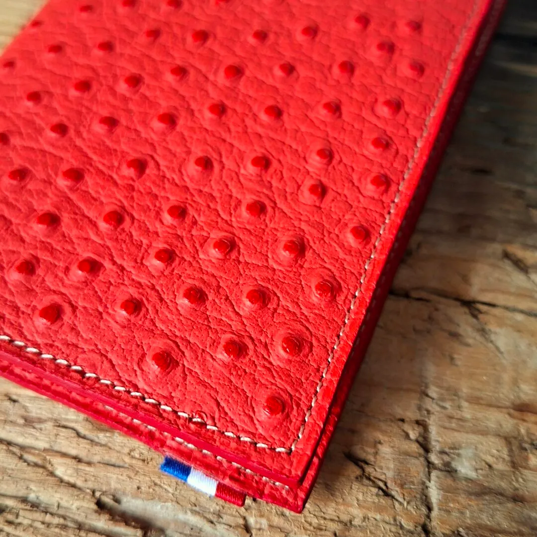 Atelier Anne R porte-passeport cuir rouge autruche