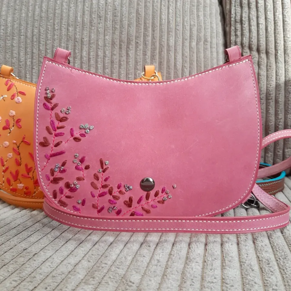 Atelier Anne R Adoré petit sac cuir rose poudré pièce unique