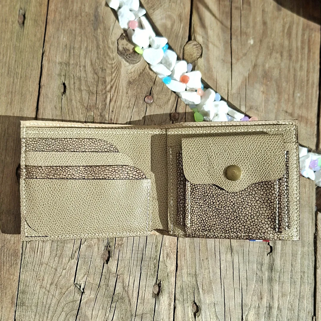 Atelier Anne R portefeuille cuir veau Epsom cousu main galuchat