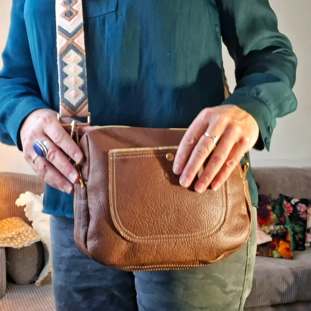 Atelier Anne R sac bandoulière cuir grainé marron fait main
