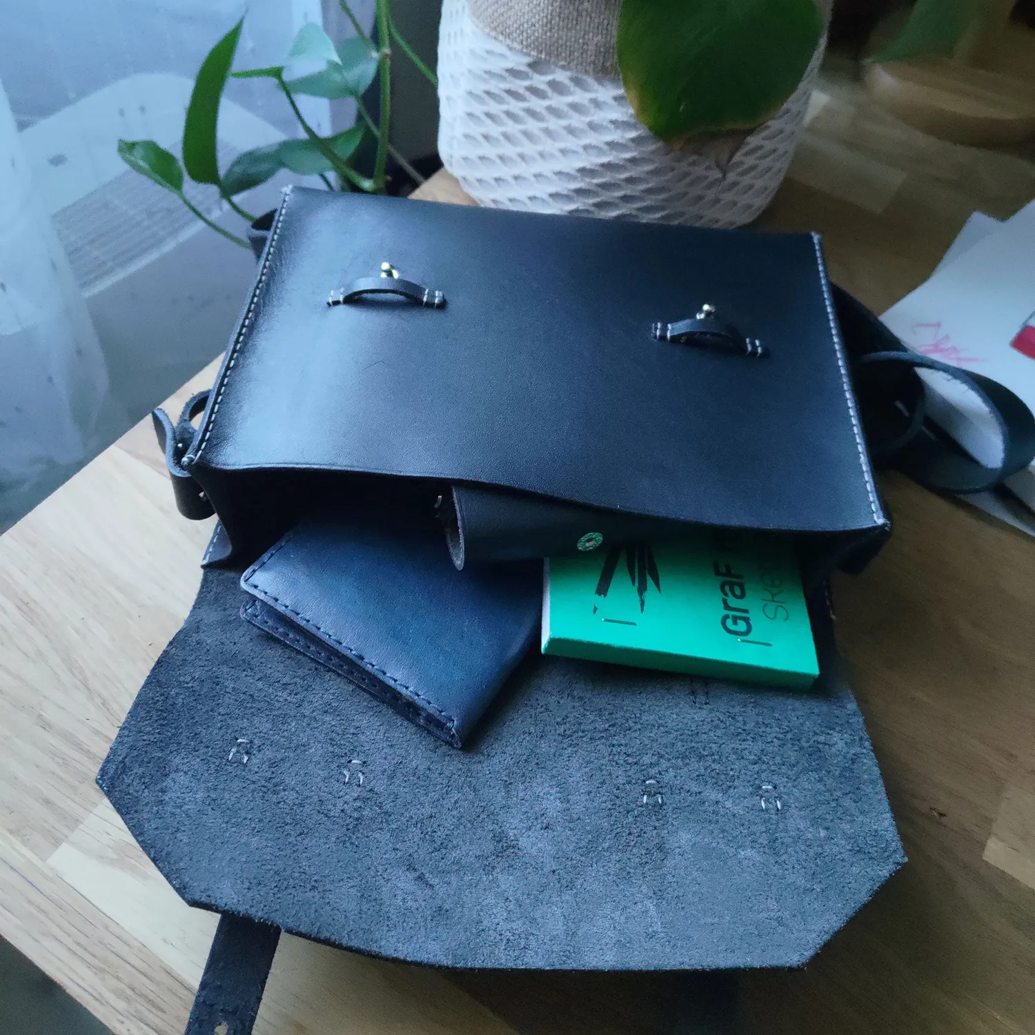 CagnaCuir Atelier La Besace sac cuir vert foncé