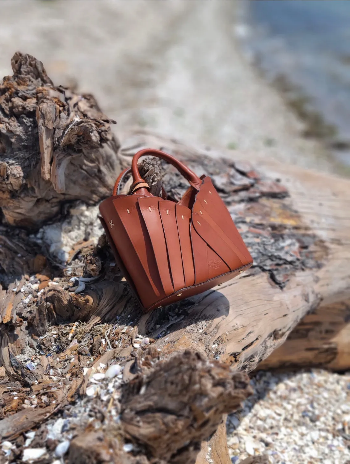 Hexagone Cuir Élégance sac à main cuir cognac
