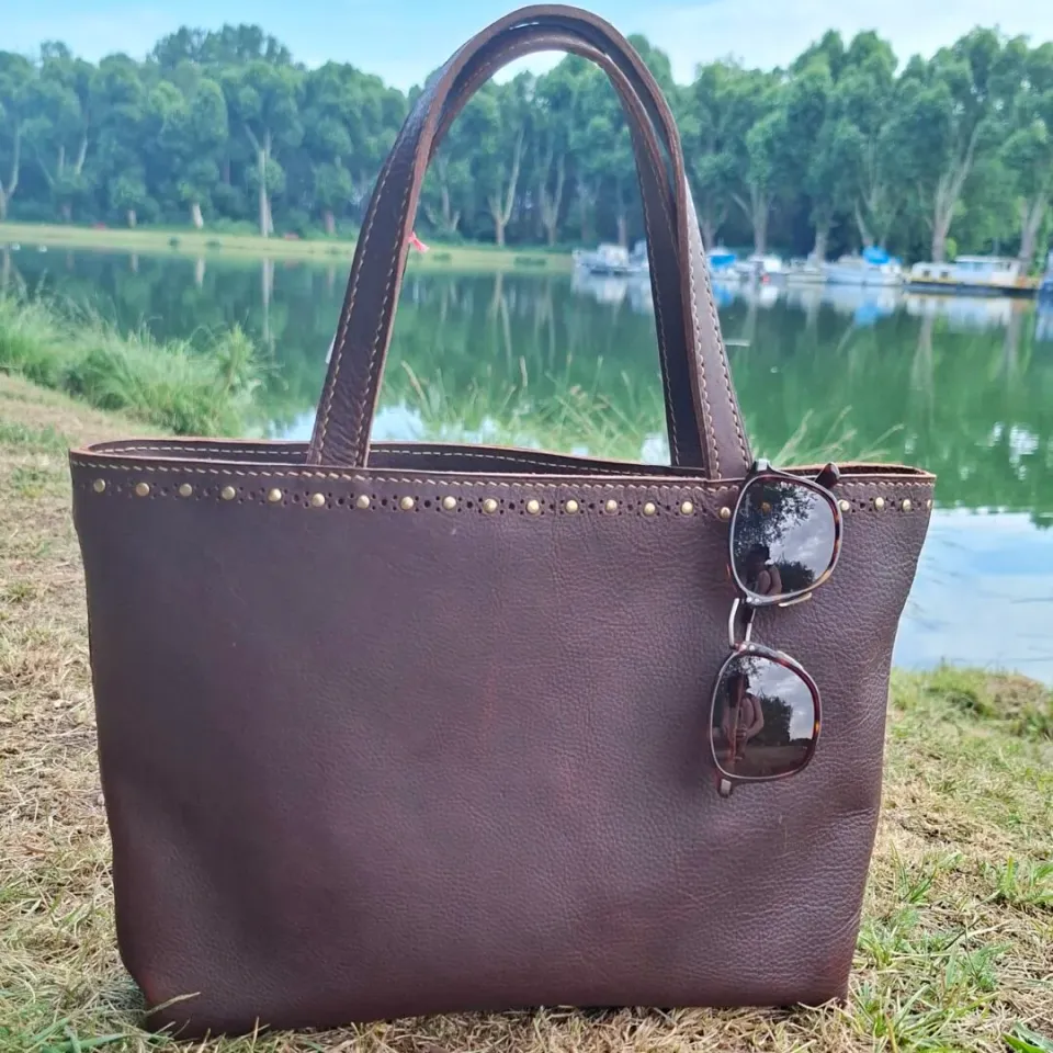 Atelier Anne R cabas cuir pull-up marron foncé grainé