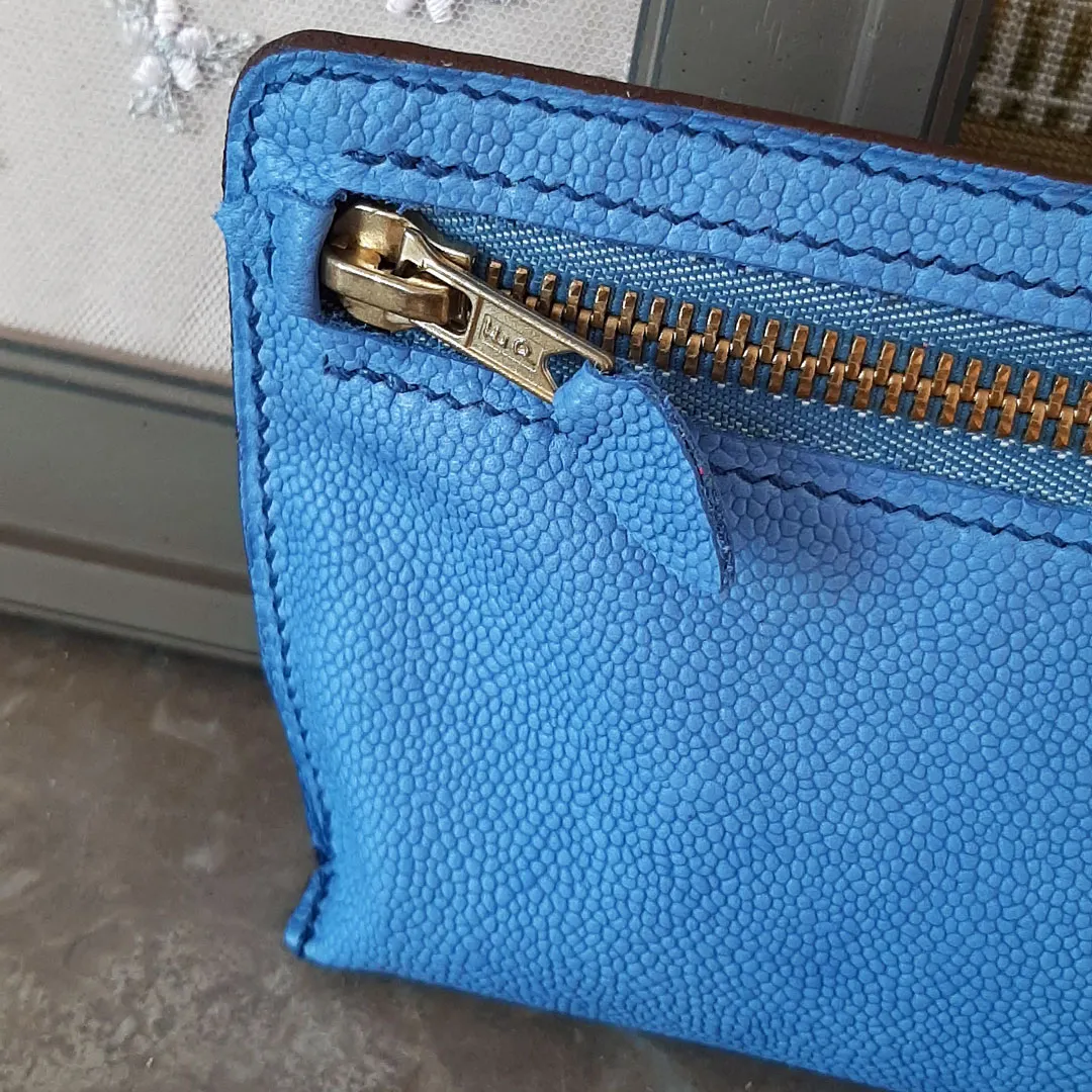 Atelier Anne R Florentine trousse cuir bleu camaïeu sellier