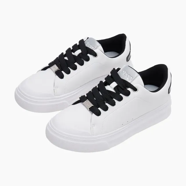 O bag sneakers White baskets blanc noir recyclé