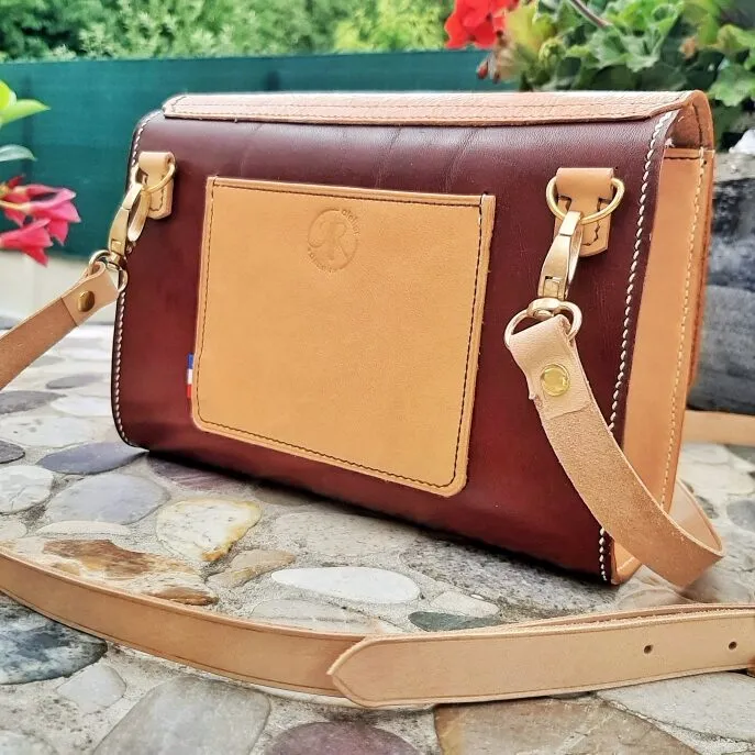 Atelier Anne R sac cartouchière cuir végétal marron