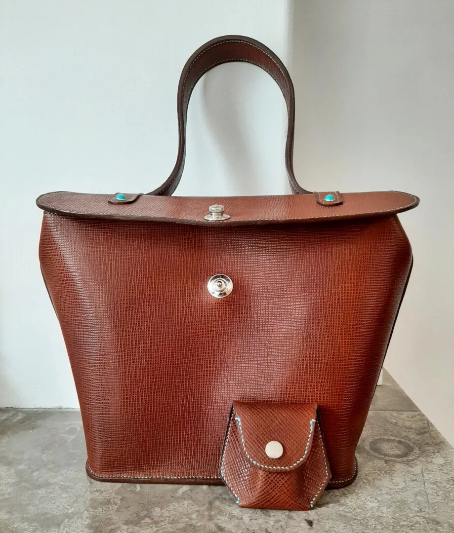 Atelier Anne R Fitzgerald sac cuir saffiano porté main