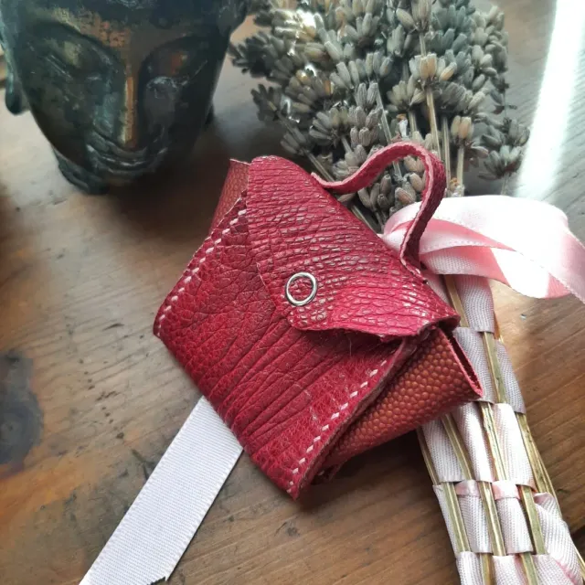 Atelier Anne R Jodelle mini sac cuir autruche porte-clés