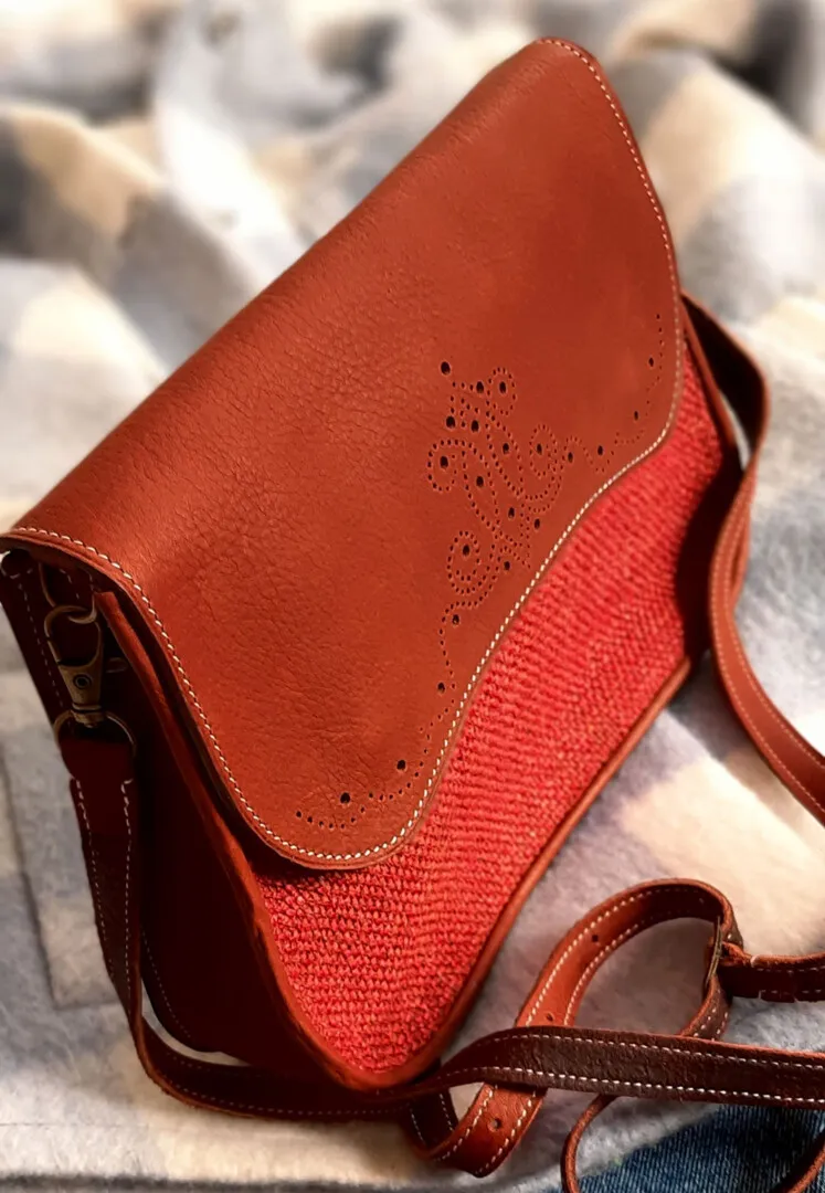 Atelier Anne R Gabeline besace cuir chocolat bandoulière