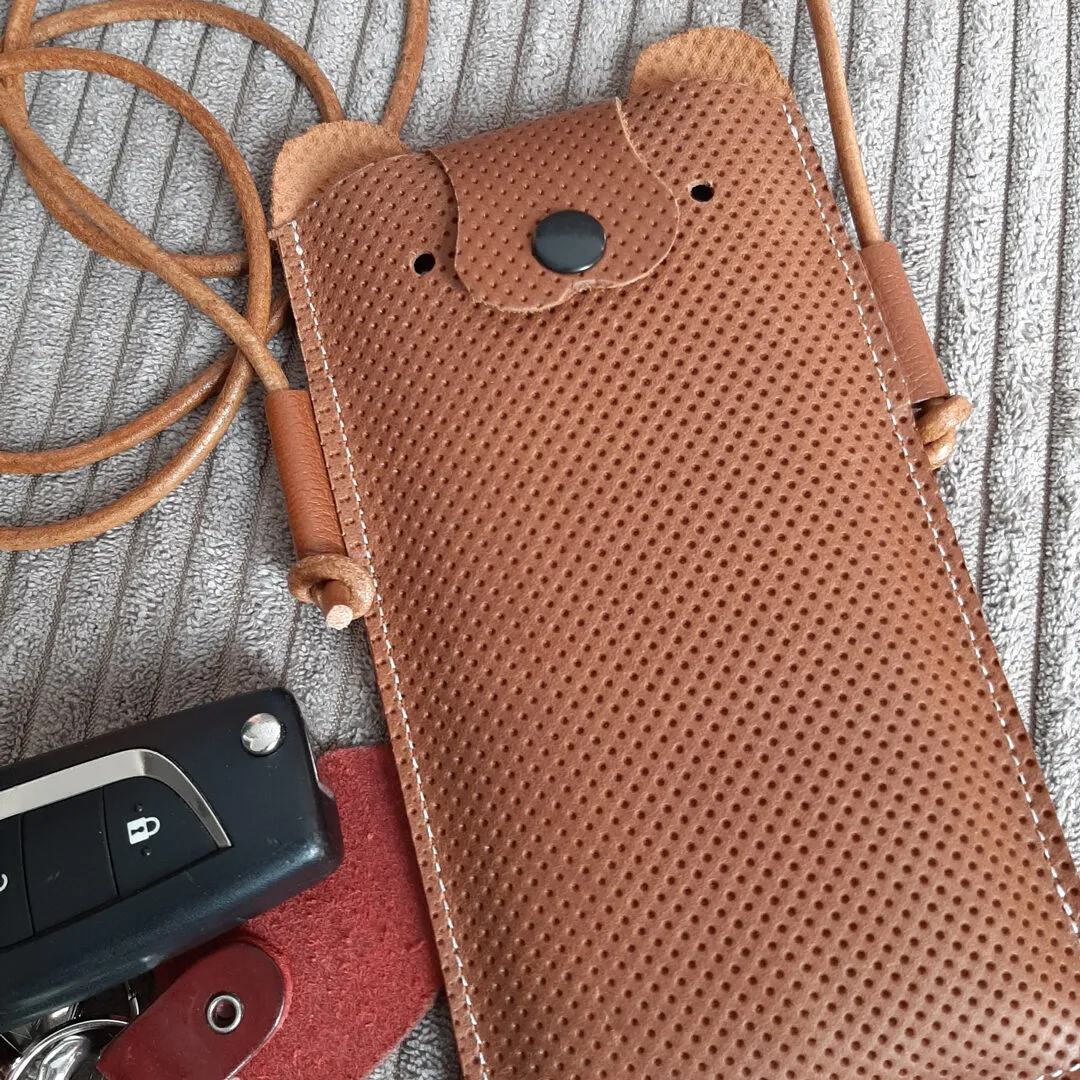 Atelier Anne R Frère des Pins pochette portable cuir
