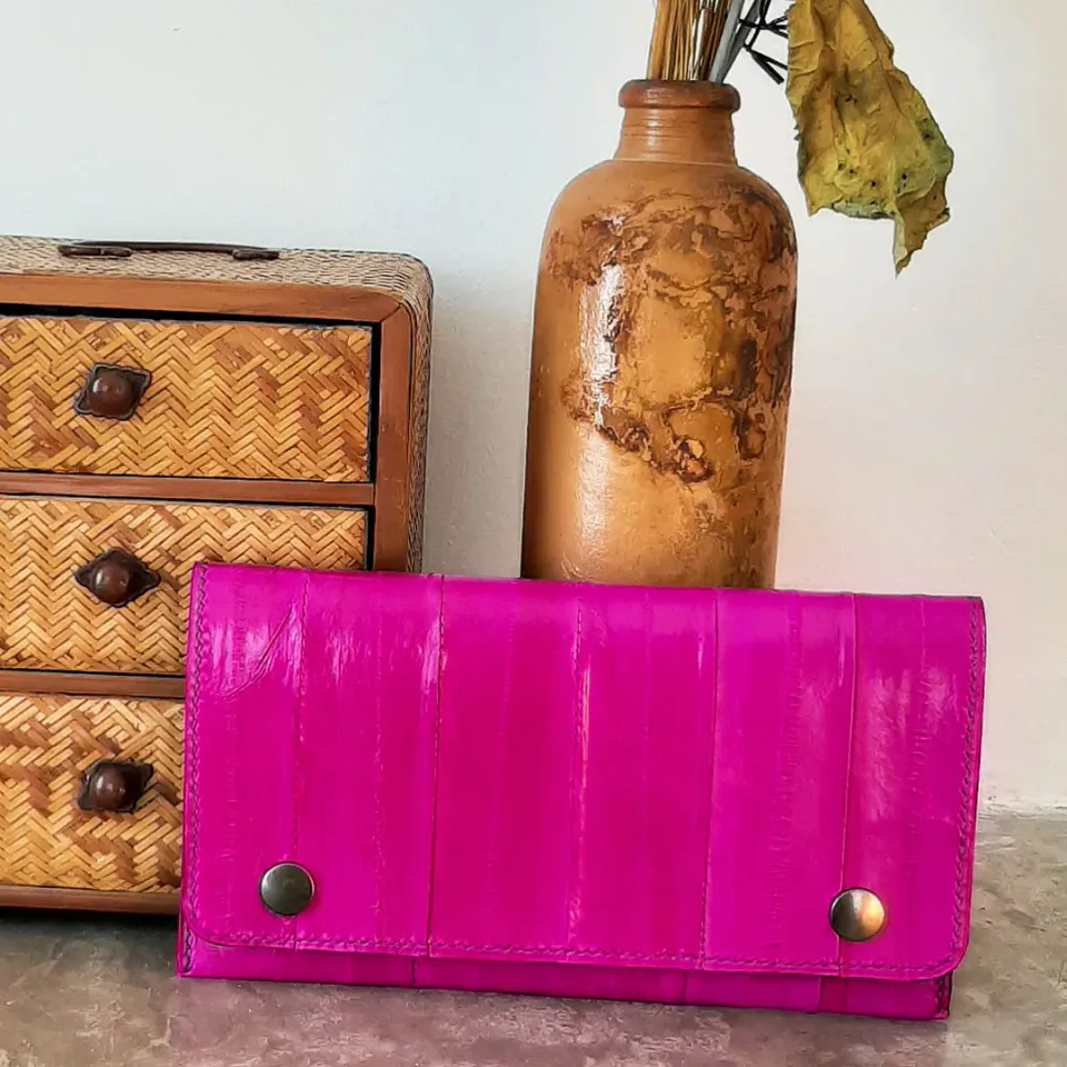 Atelier Anne R compagnon Clareine cuir fuchsia