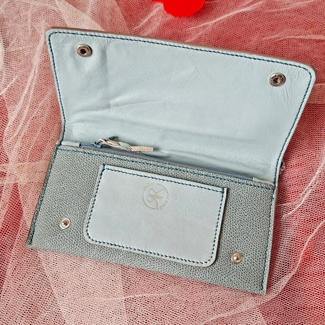 Atelier Anne R Compagnon Epsom portefeuille cuir bleu 3 volets