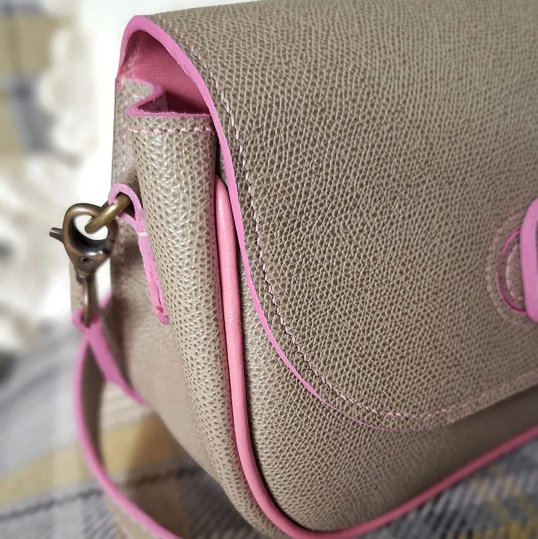 Atelier Anne R sac bandoulière cuir Epsom taupe rose
