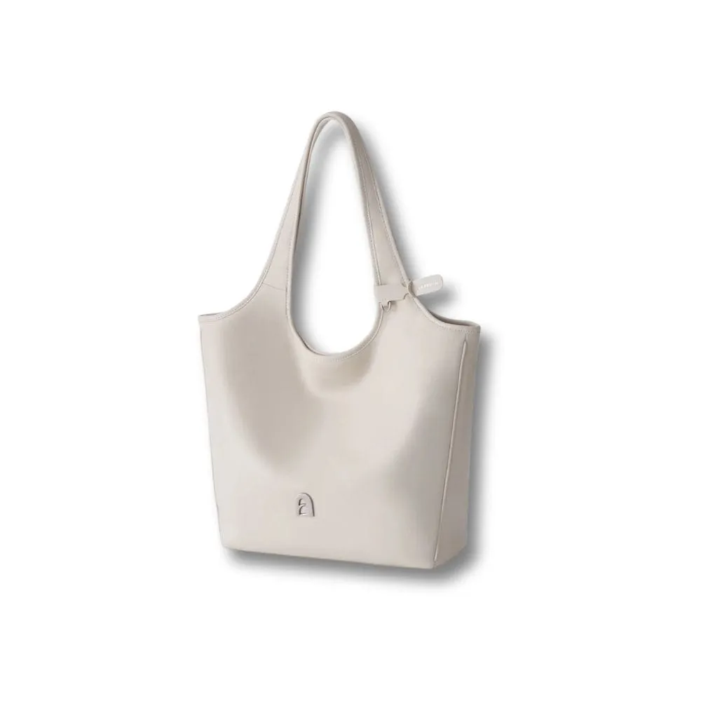 Maison Sacoches Ophélie sac cabas noir cuir fendu